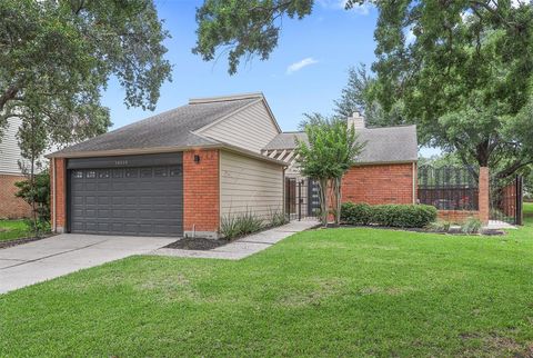 16619 Sunlight Way Houston TX 77058