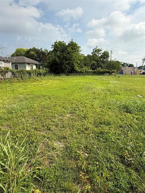 Vacant Land For Sale - 3457 Tuam Street<br/> Harris County, Houston, TX 77004