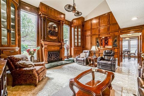 Single Family Residence in Pasadena TX 4310 Argentina Circle 9.jpg