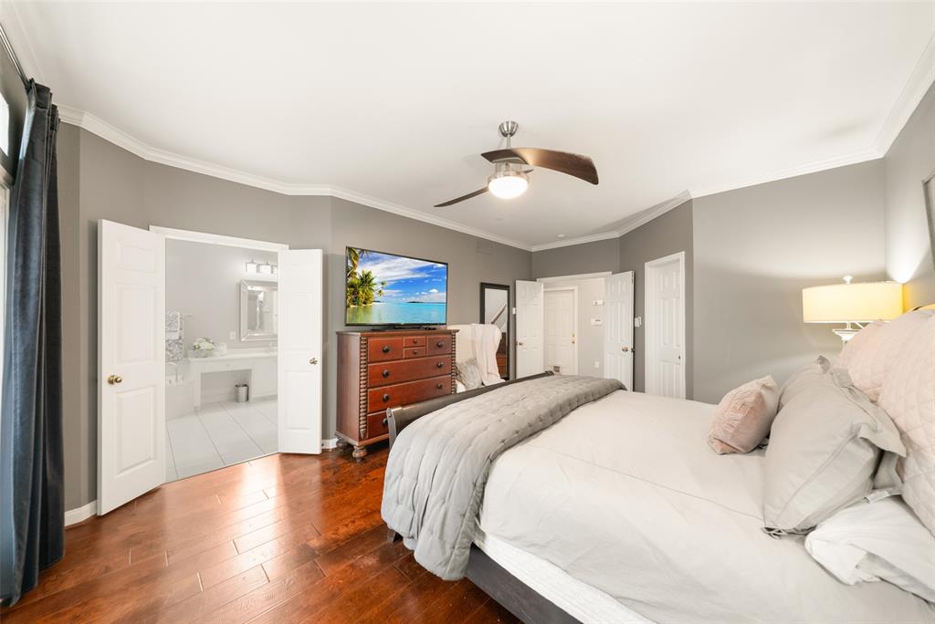 452 Mariners Drive, Kemah, Texas image 8