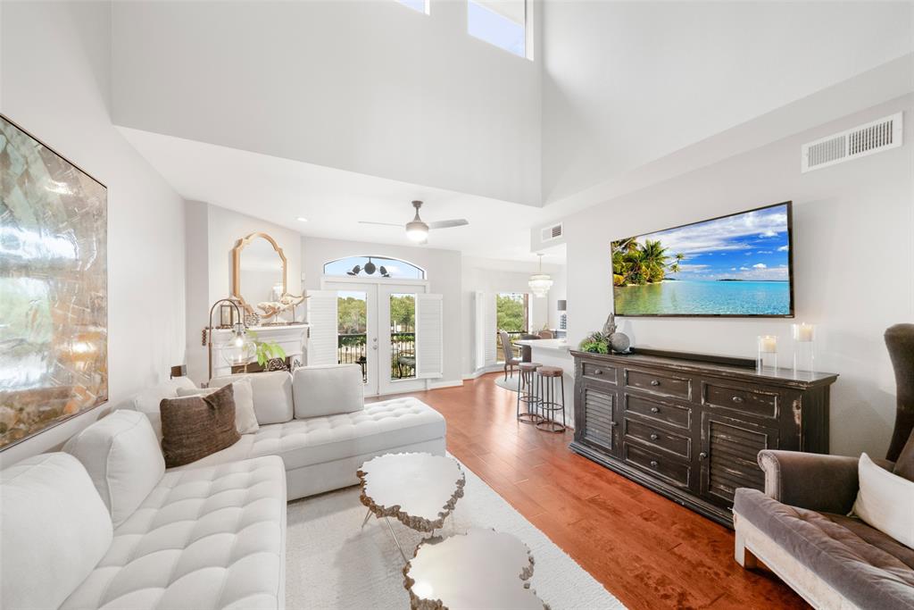 452 Mariners Drive, Kemah, Texas image 14