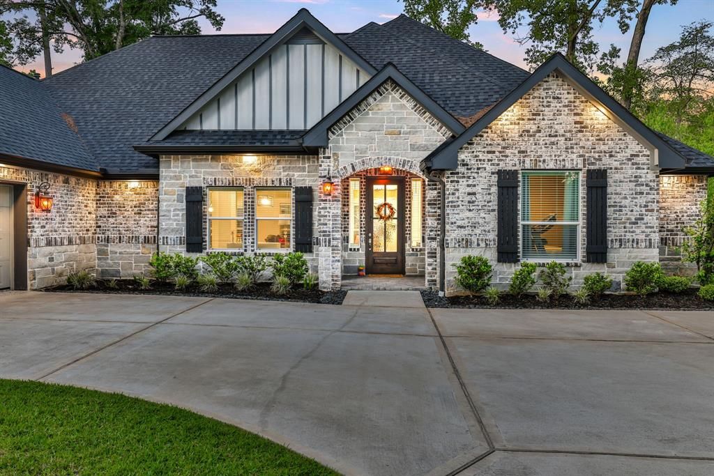 Photo of 2711 Constantine Street, New Caney, TX 77357 (MLS # 96260412)