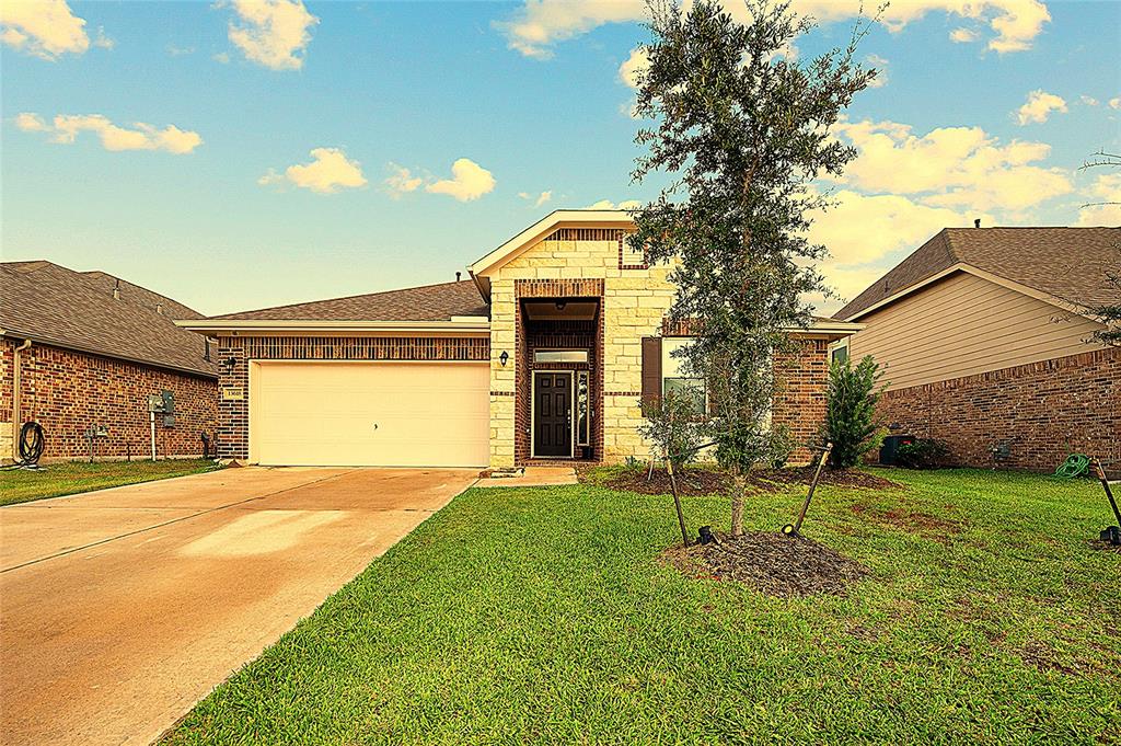 13618 Alaskan Brown Bear Trail, Crosby, Texas image 1