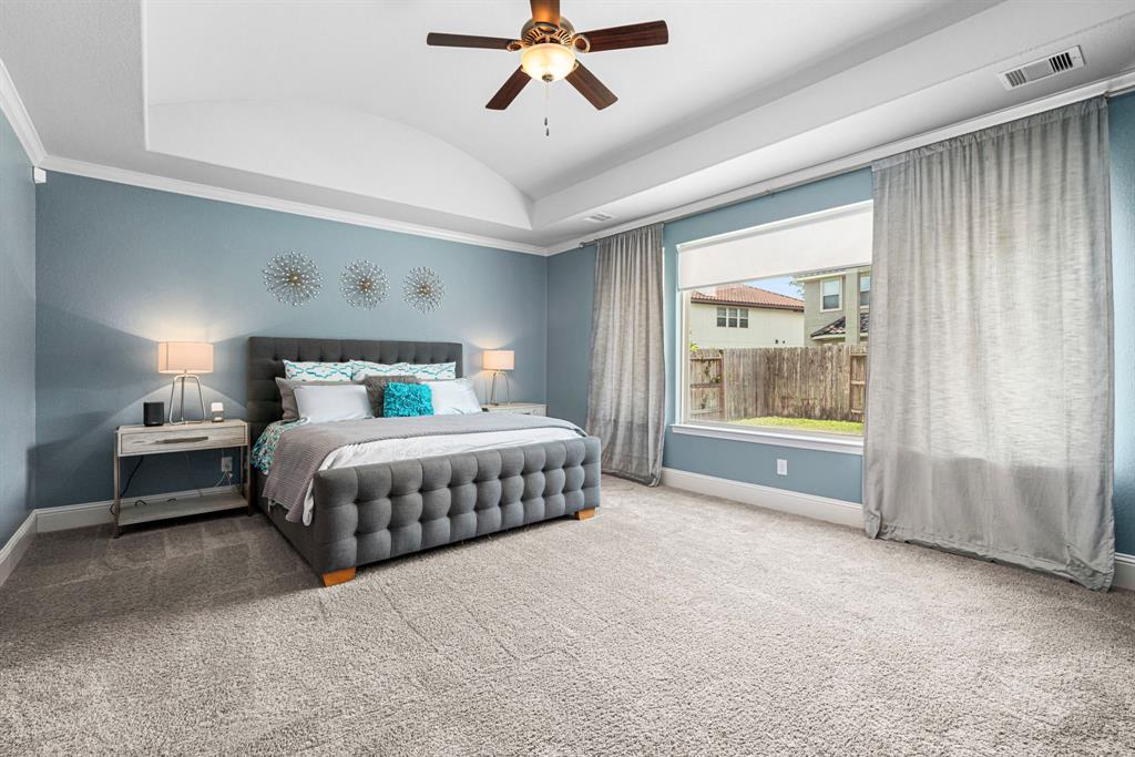 6407 Caparra Rock Lane, Sugar Land, Texas image 25