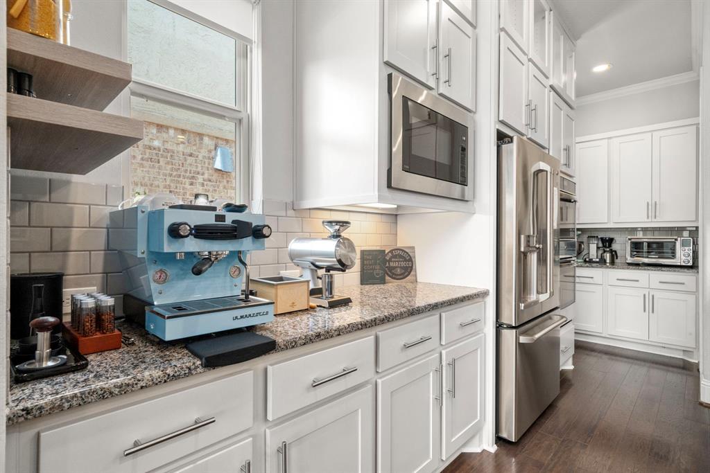 6407 Caparra Rock Lane, Sugar Land, Texas image 16