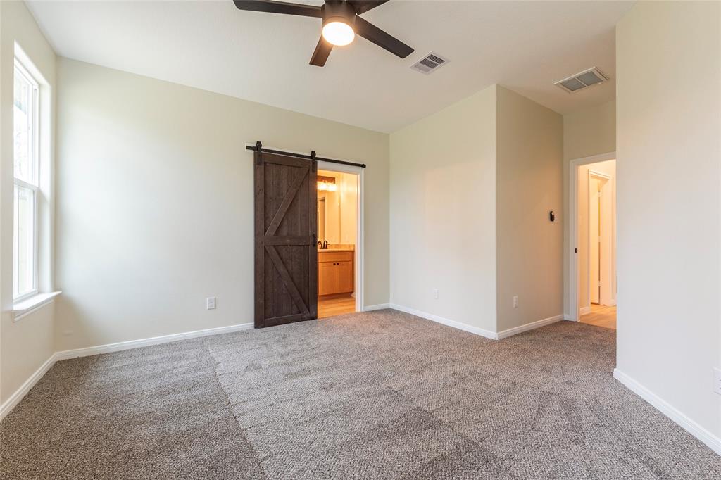217 E Southland Avenue, Alvin, Texas image 20