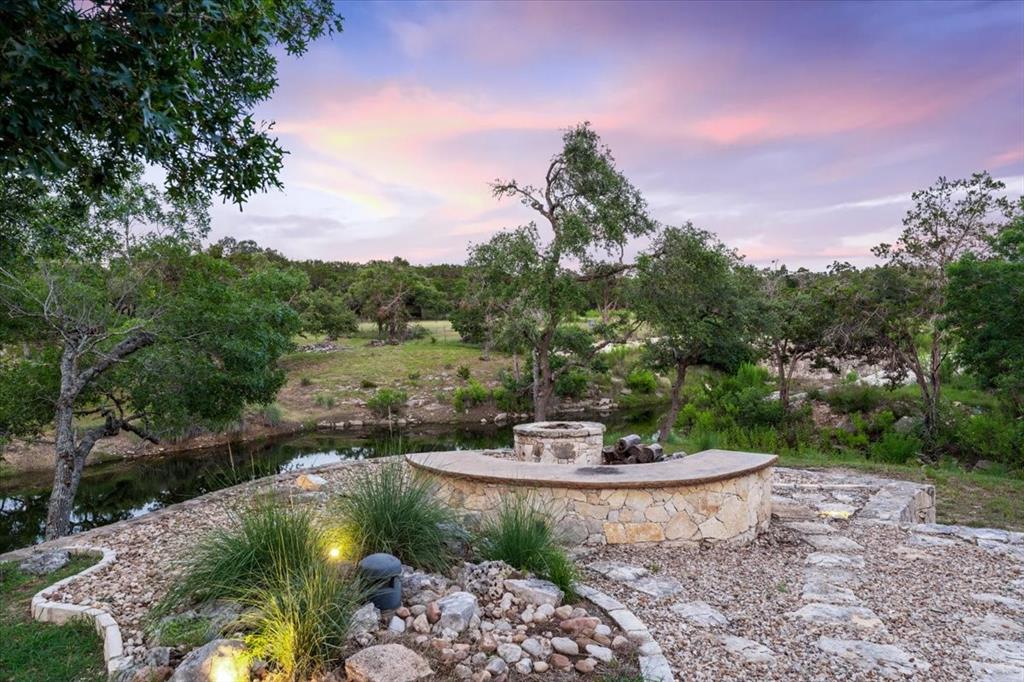 3601 Bell Springs Road, Dripping Springs, Texas image 5