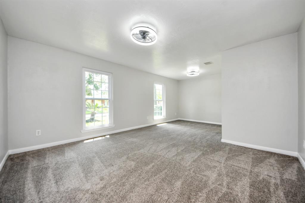10602 Raydell Drive, Houston, Texas image 12