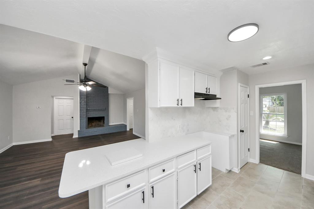 10602 Raydell Drive, Houston, Texas image 17