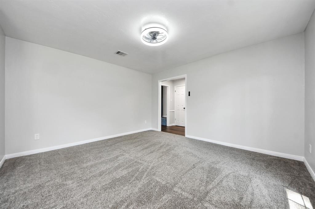 10602 Raydell Drive, Houston, Texas image 24