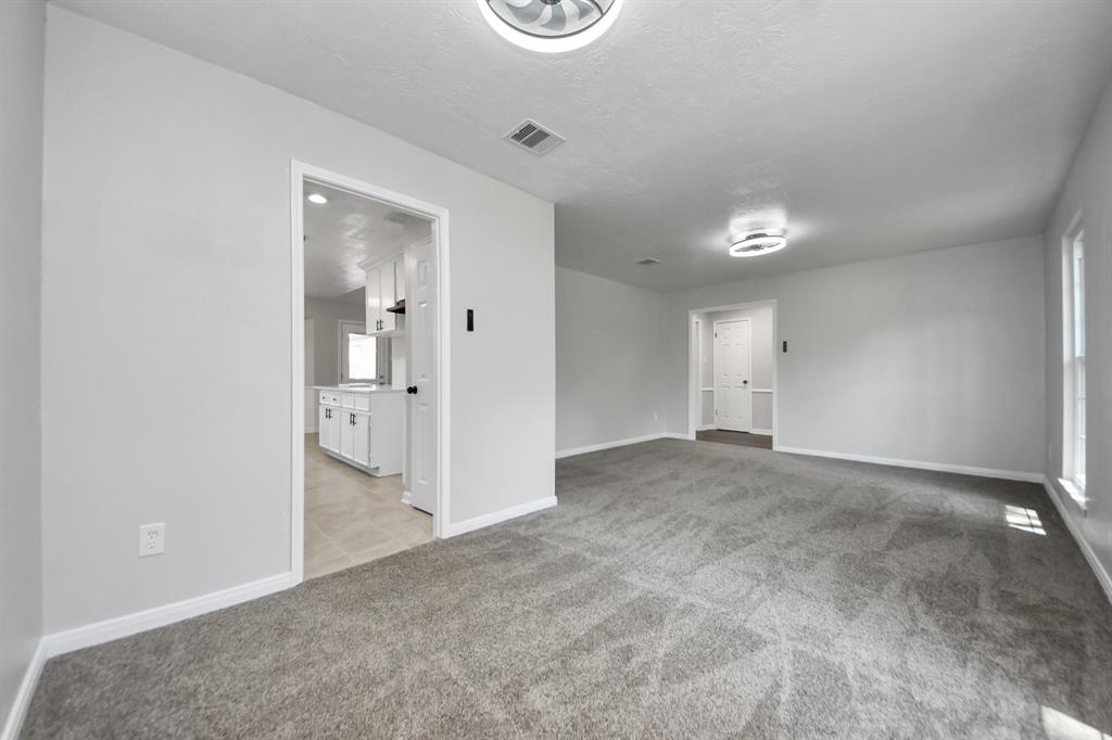 10602 Raydell Drive, Houston, Texas image 35