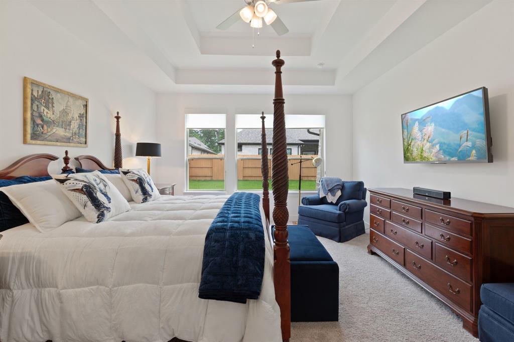 1025 Mission River Drive, Conroe, Texas image 14