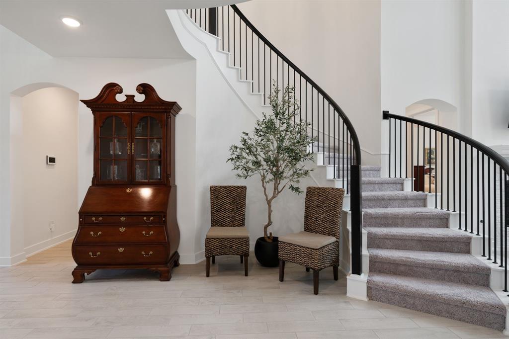 1025 Mission River Drive, Conroe, Texas image 10