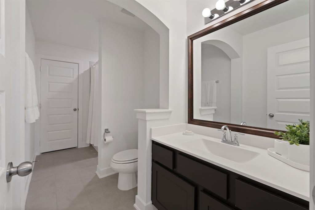 1025 Mission River Drive, Conroe, Texas image 40