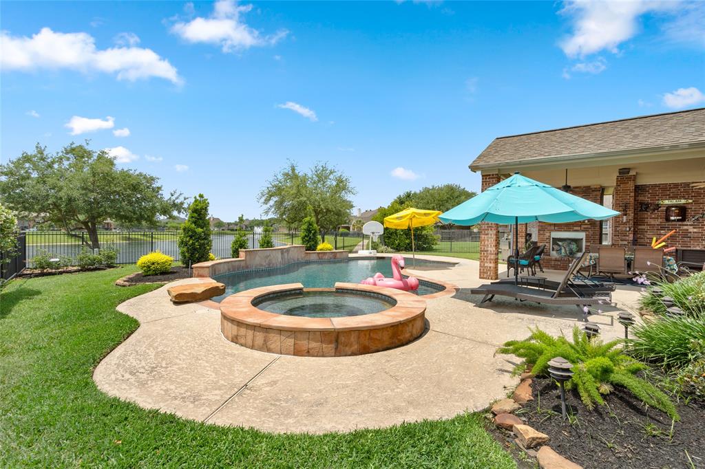 8711 Crossriver Lane, Houston, Texas image 45
