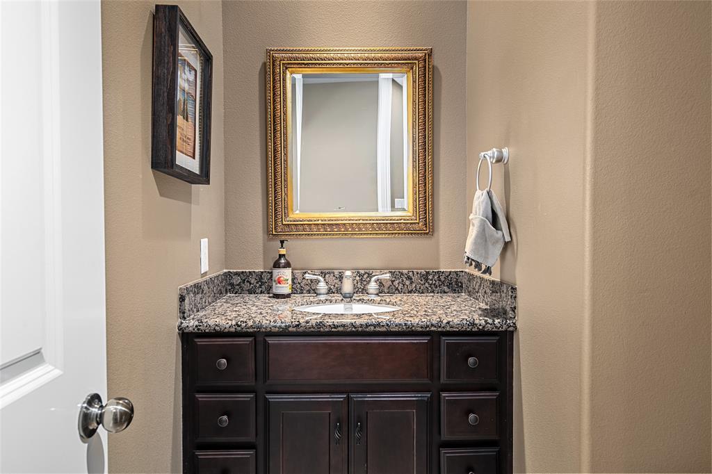 8711 Crossriver Lane, Houston, Texas image 9