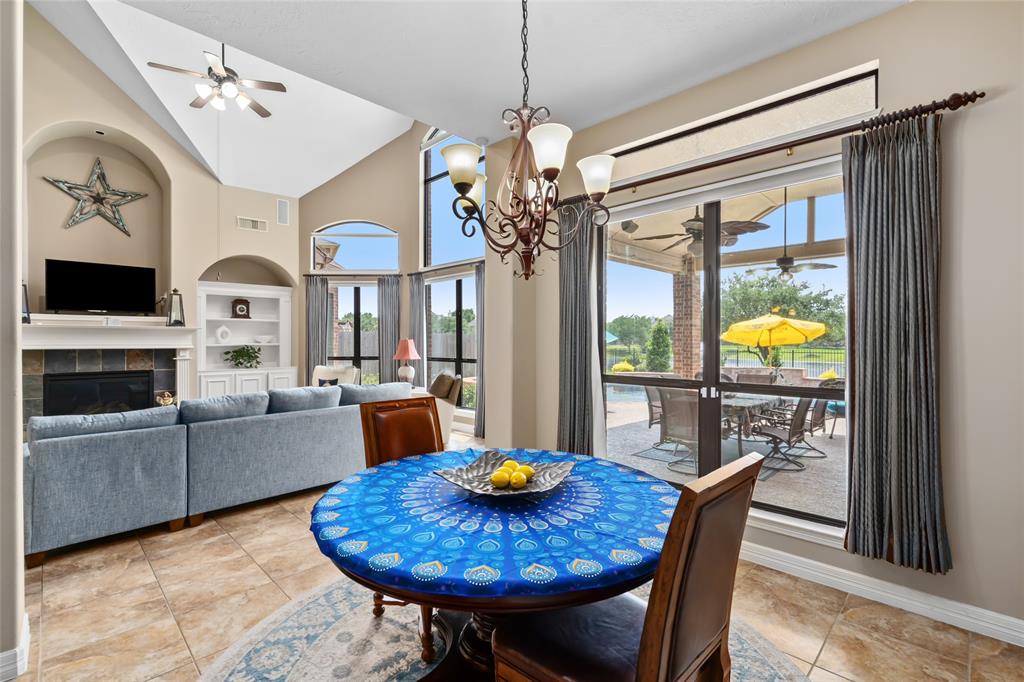 8711 Crossriver Lane, Houston, Texas image 13
