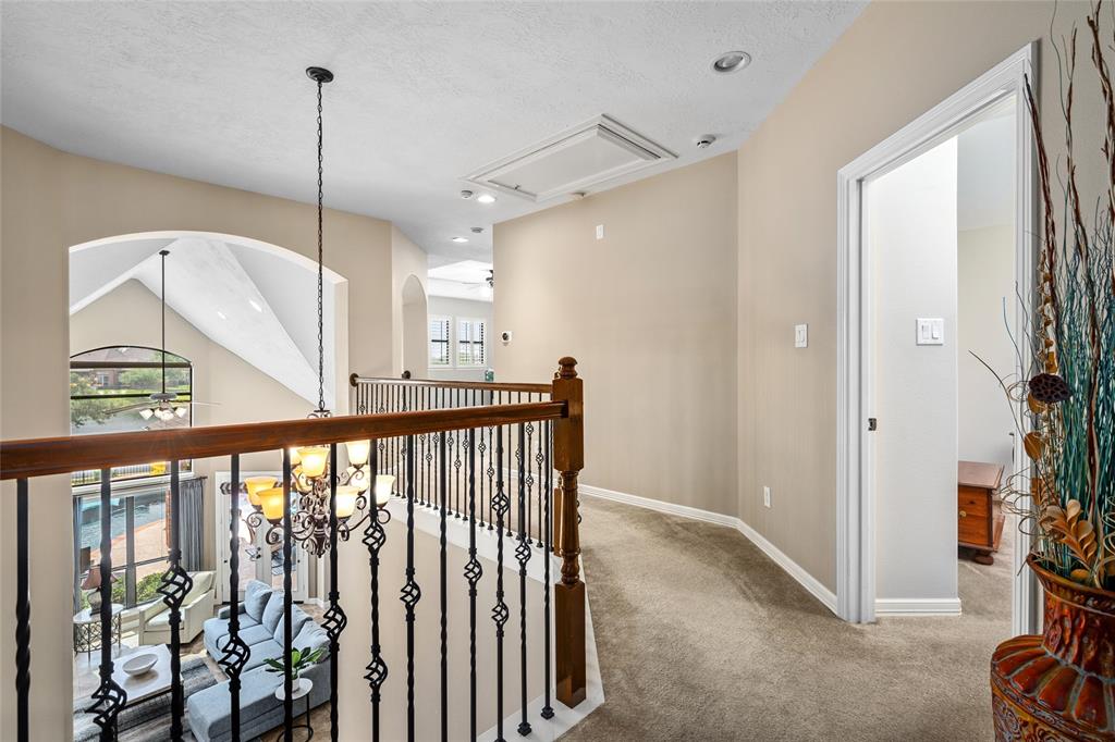 8711 Crossriver Lane, Houston, Texas image 34