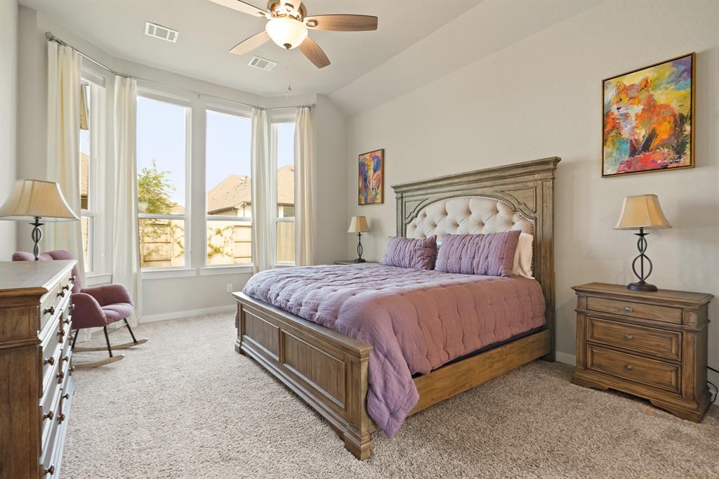 property-search 3 5118 Pomegranate Path