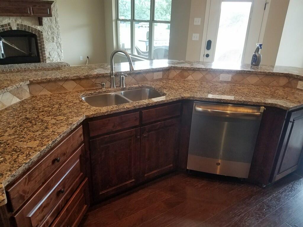 310 Rosewood Street, Mount Pleasant, Texas image 5