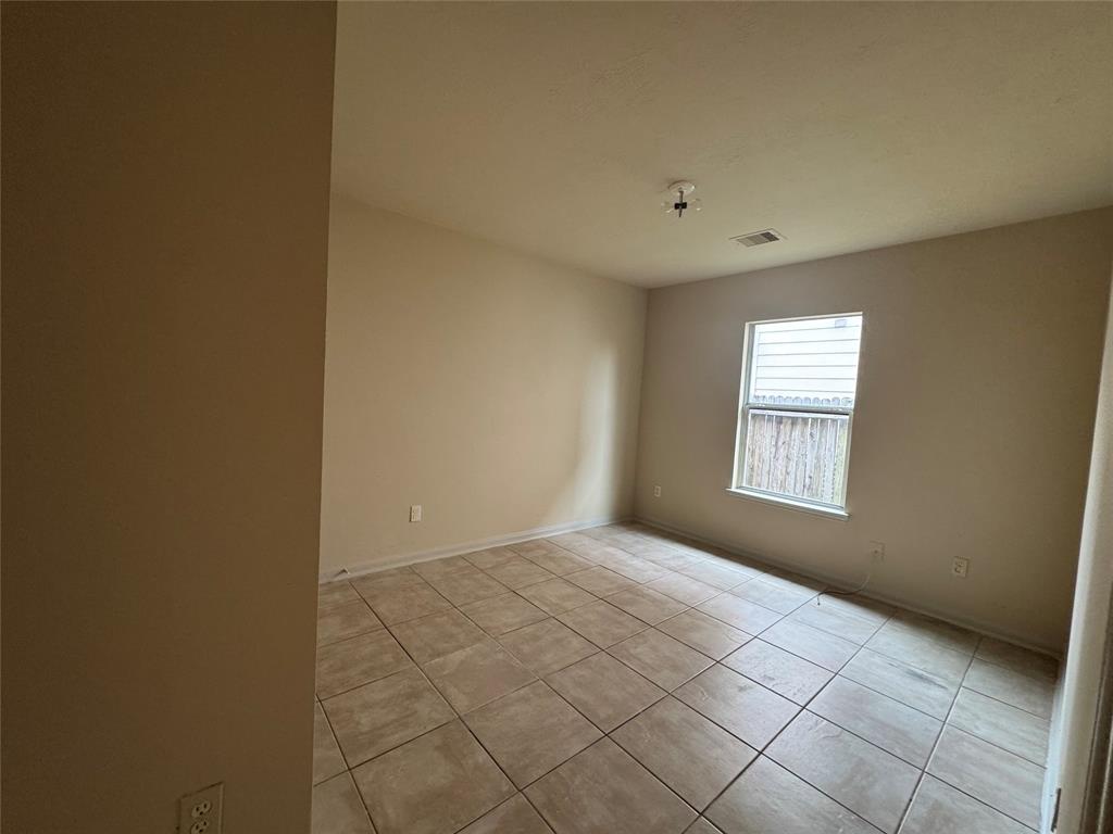 21107 Wortham Oaks Drive, Humble, Texas image 10