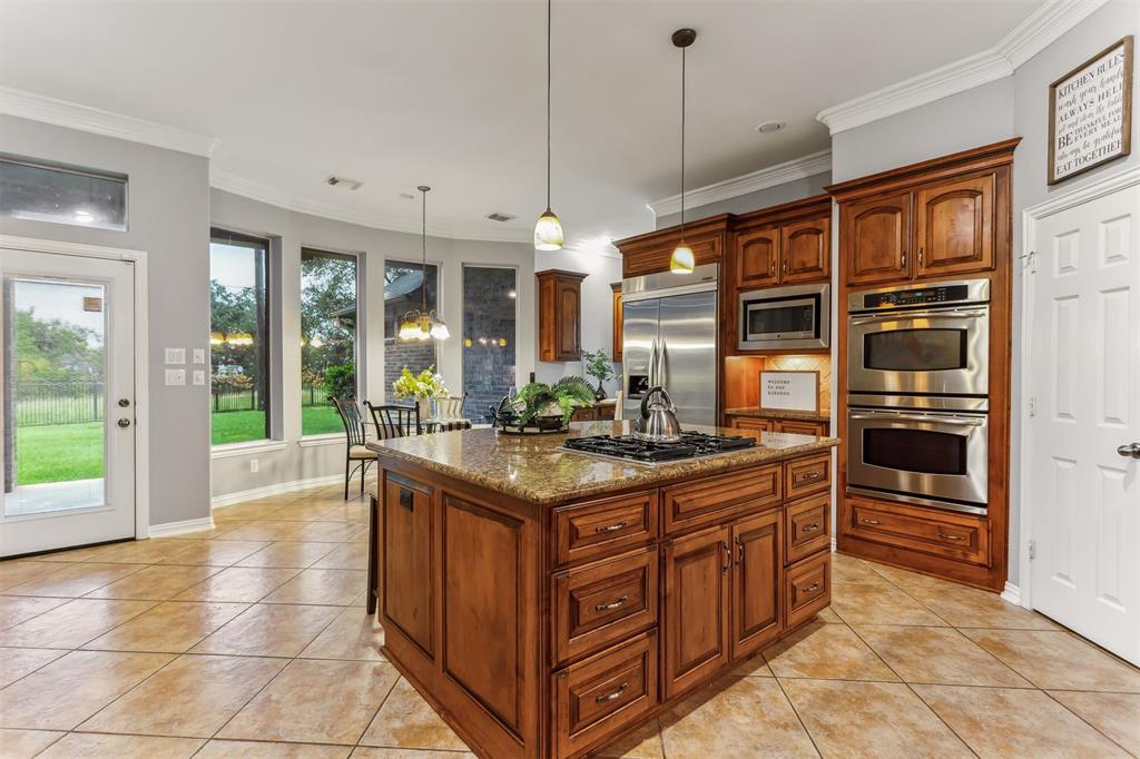 7014 Lake Haven Court, Sugar Land, Texas image 13