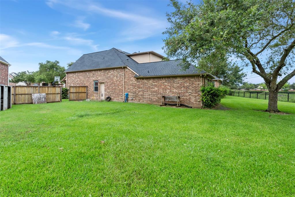 7014 Lake Haven Court, Sugar Land, Texas image 44
