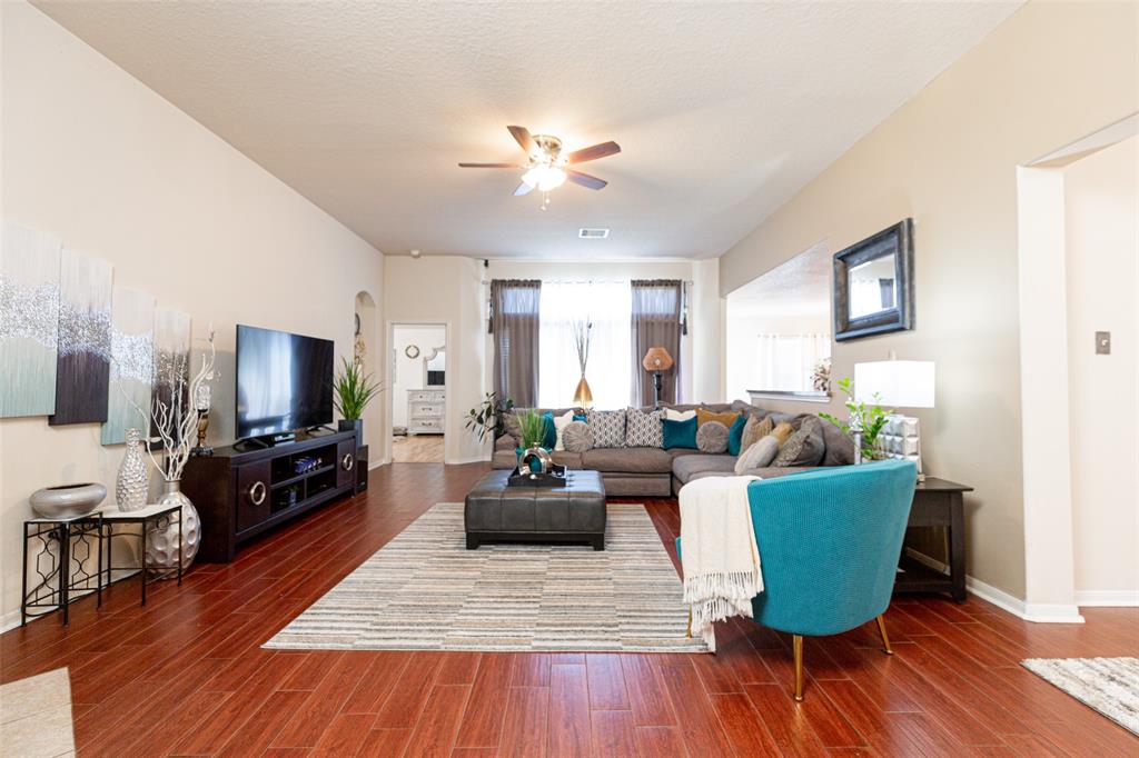 20815 Dappled Ridge Way, Humble, Texas image 9