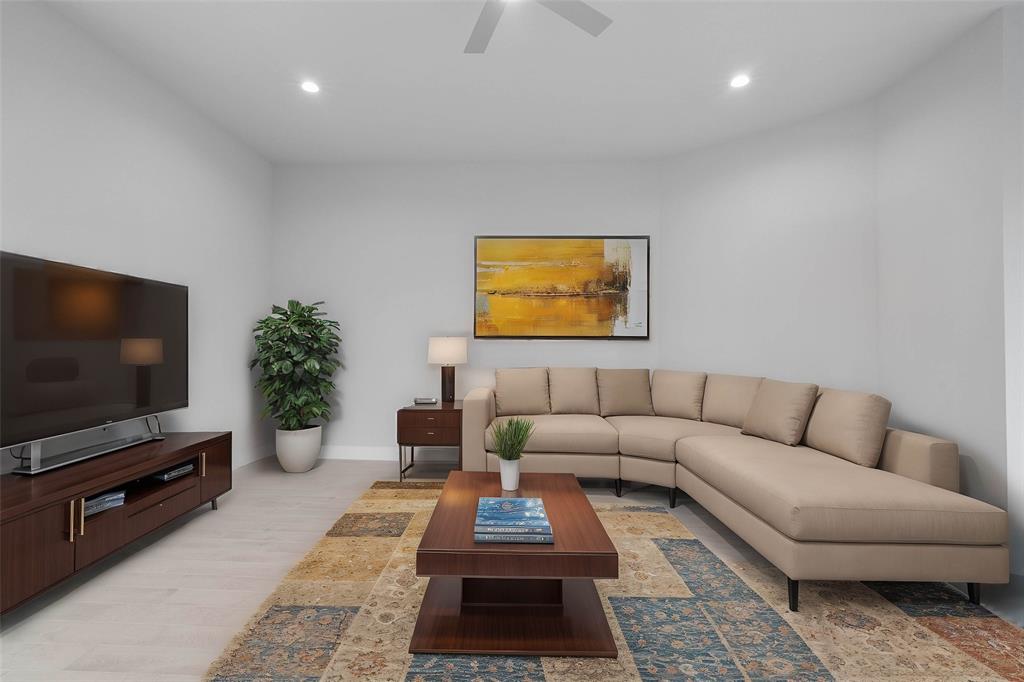 3304 Pin Cherry Lane, Conroe, Texas image 7