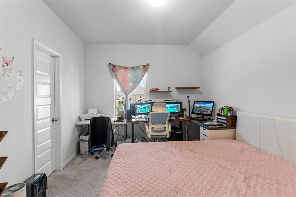 7023 Golden Groundsel Drive, Katy, Texas image 22