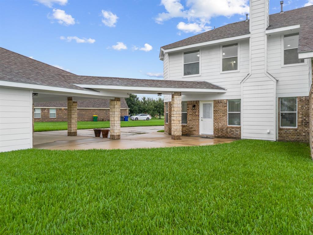 14910 High Meadow Lane, Baytown, Texas image 32