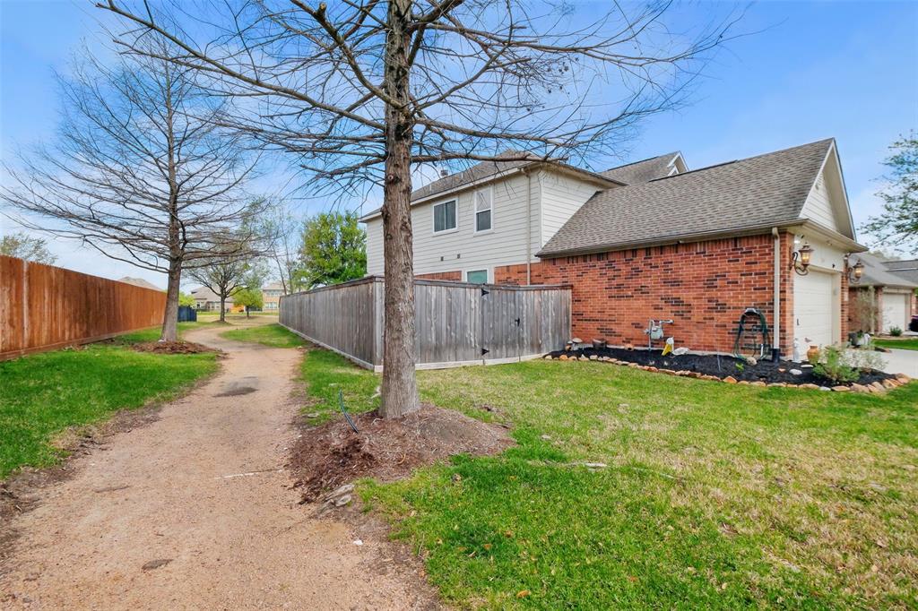 9034 Cedar Run Falls, Tomball, Texas image 38