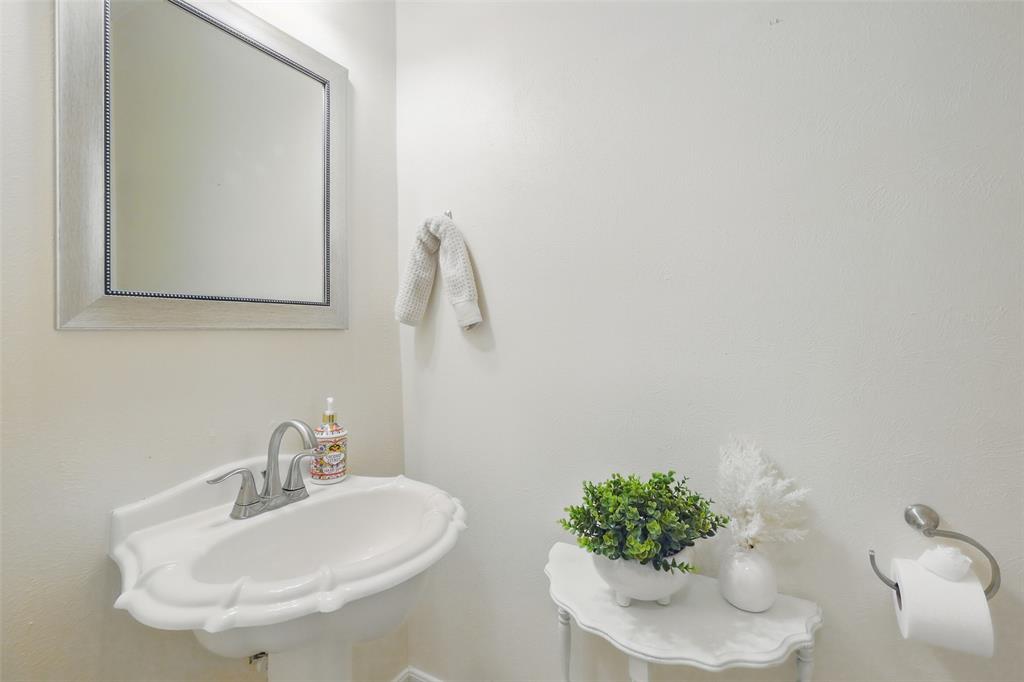 9034 Cedar Run Falls, Tomball, Texas image 20