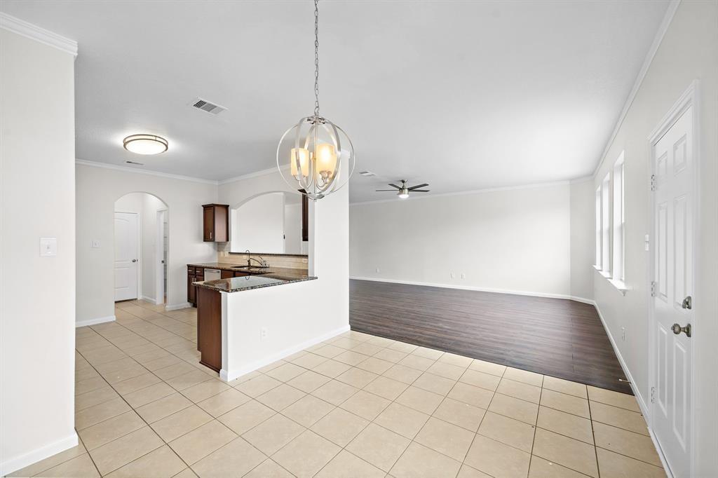 22703 Threefold Ridge Drive, Hockley, Texas image 10