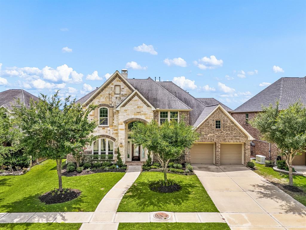 2710 Carlson Manor Drive