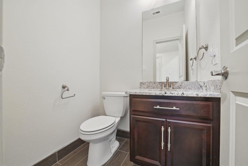 23 Castello Lane, Missouri City, Texas image 24