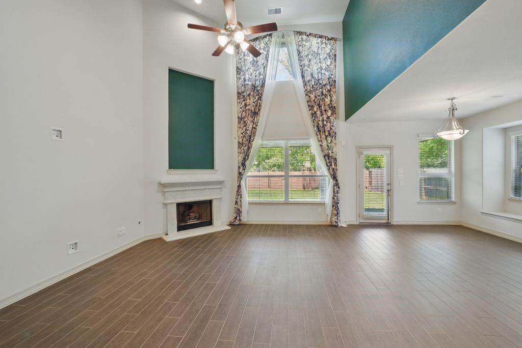 23 Castello Lane, Missouri City, Texas image 7