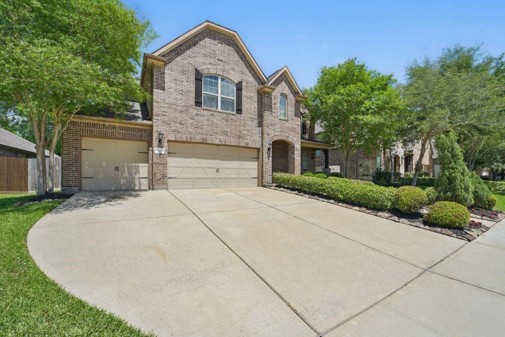 23 Castello Lane, Missouri City, Texas image 2