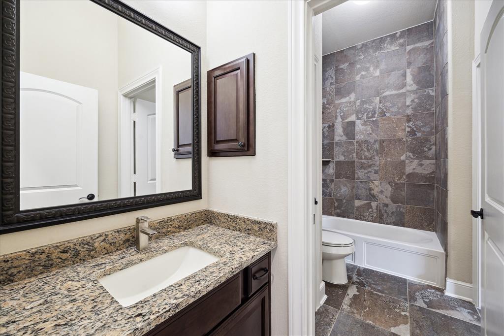 2307 Ellis Park Lane, Conroe, Texas image 39