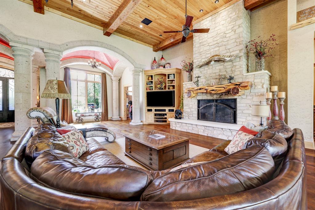 10002 Oxted Lane, Spring, Texas image 13
