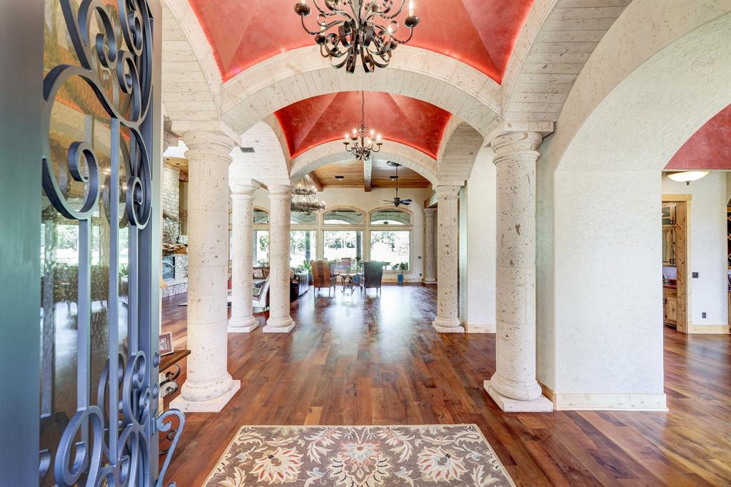 10002 Oxted Lane, Spring, Texas image 6