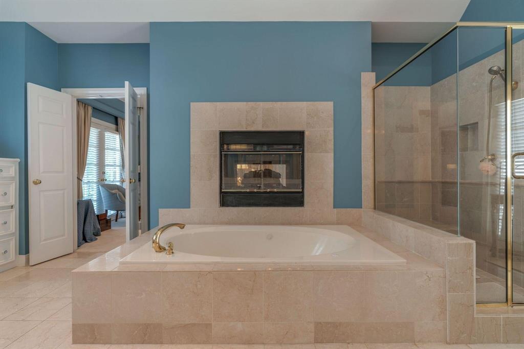 74 Briar Hollow Lane, Houston, Texas image 12