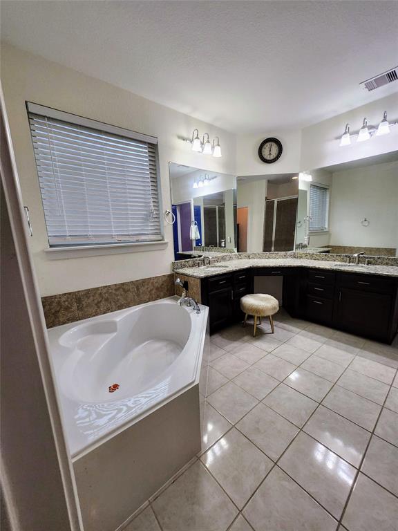 12608 Floral Park Lane, Pearland, Texas image 16