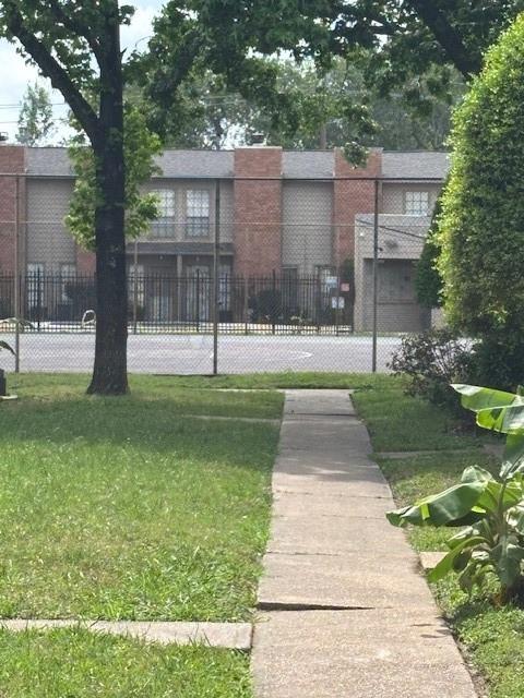 10501 South Drive #303, Houston, Texas image 3