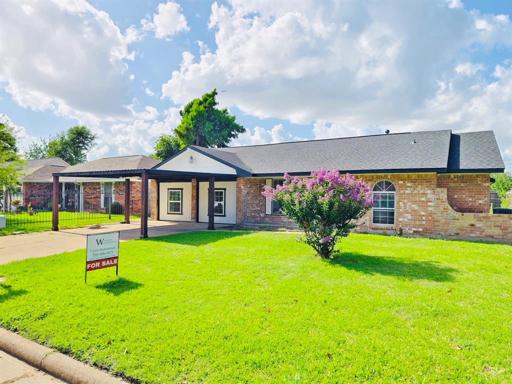 4631 Hollybrook Lane
