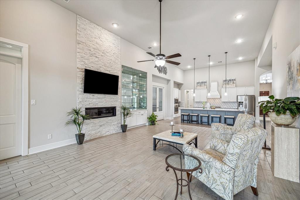 22819 Moore Point Lane, Richmond, Texas image 8
