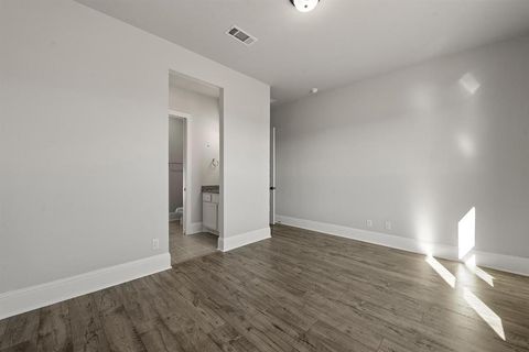 A home in Manvel