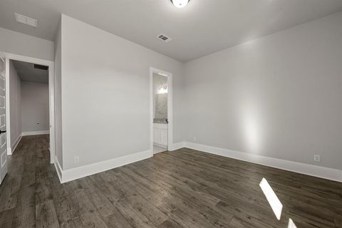 A home in Manvel