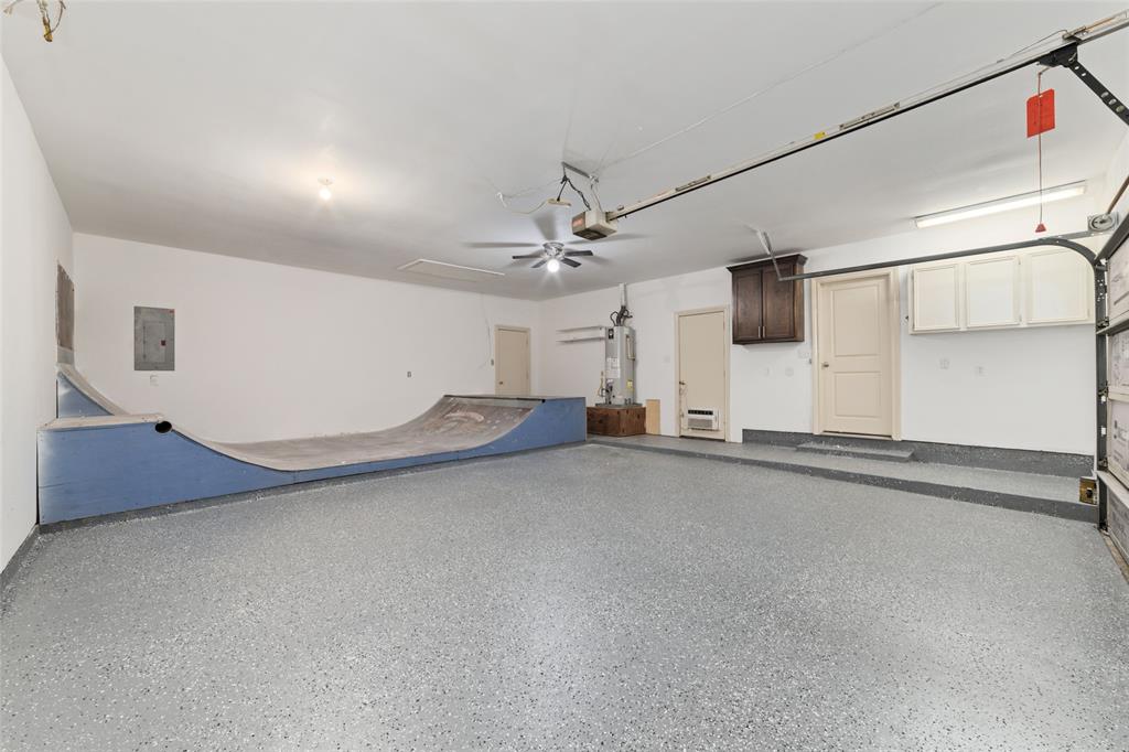 700 Bayou Crest Circle, Dickinson, Texas image 27