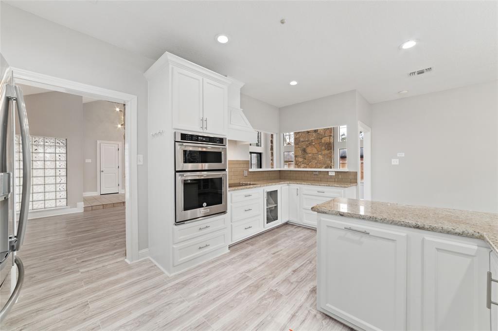 700 Bayou Crest Circle, Dickinson, Texas image 23